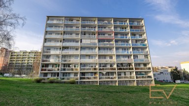 Prodej bytu 3+1, 70 m2 + lodžie 6 m2 - Praha - Řepy