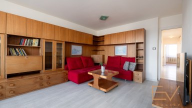 Prodej bytu 3+1, 70 m2 + lodžie 6 m2 - Praha - Řepy