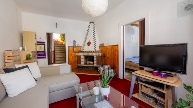 Prodej rodinného domu 2+1,3+1 m2,s pozemkem 327 m2 - Nové Strašecí 