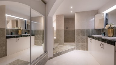 Prodej mezonetového bytu 5+KK, 130 m2 - Rakovník, ul. Nádražní